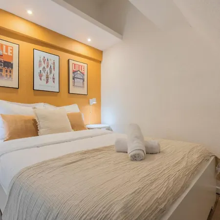 A Cote De La Grand-place Apartment *